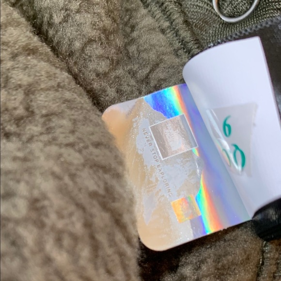 The North Face Gemma Fleece Hoodie Jacket - Picture 7 of 7